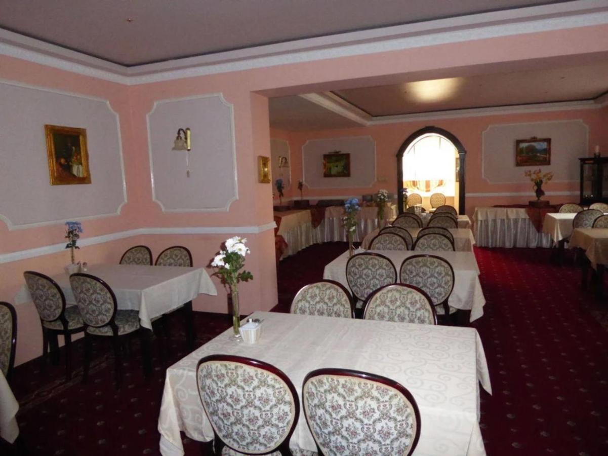 Viilla Rezidence Bed and Breakfast Kudowa-Zdrój Εξωτερικό φωτογραφία